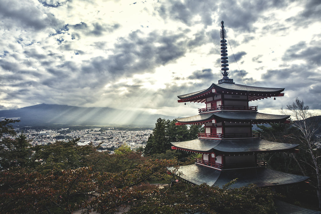 travel photographer-japan-light